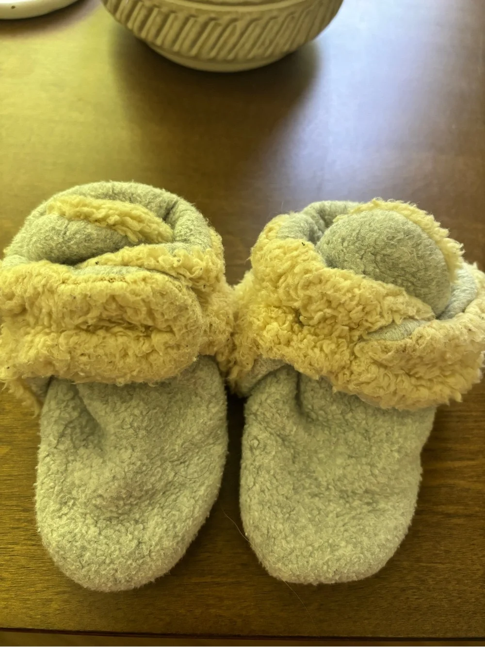 Zutano Baby Walker Booties in Yellow and Cream